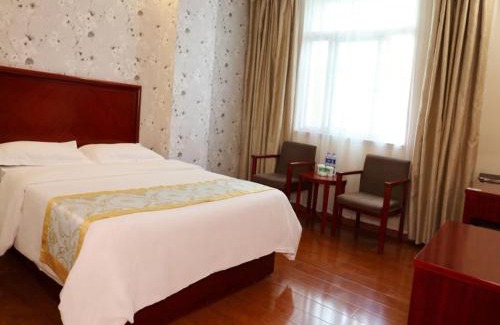 Fuyang Hotel | Accessible Comfort at GreenTree Inn Anhui Fuyang Taihe