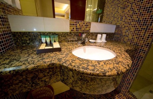 Haidian Hotel | Budget-Friendly GreenTree Inn in Beijing's Haidian District