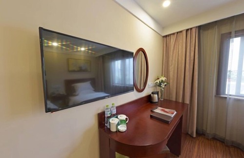 Xinbei Hotel | Budget-Friendly GreenTree Inn Near Dinosaur Park Fun