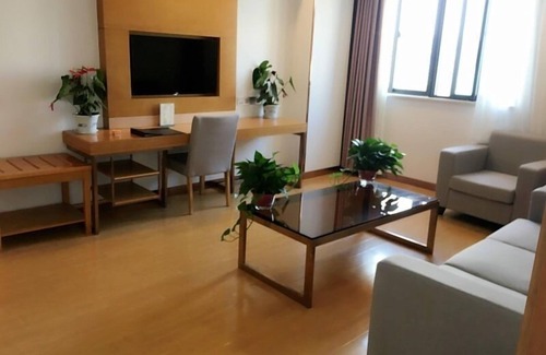 Yingzhou District Hotel | Budget-Friendly Stay at GreenTree Inn Fuyang Yingzhou