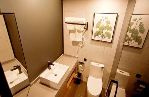 Yingzhou District Hotel | Budget-Friendly Stay at GreenTree Inn Fuyang Yingzhou