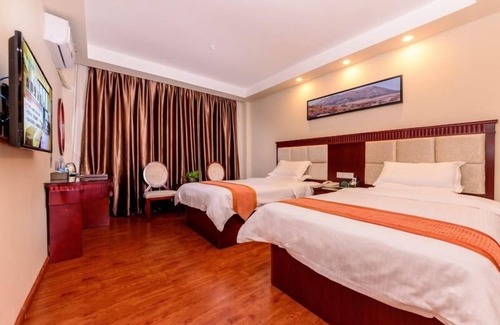 Huadu Hotel | Top-Rated Greentree Inn Guangdong Airport with Accessibility