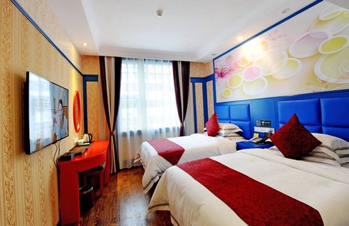 Lizhou Hotel | Convenient Stay at GreenTree Inn Near High Speed Railway