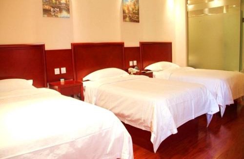 Changli County Hotel | Guest Rated: GreenTree Inn HeBei QinHuangDao Express Hotel