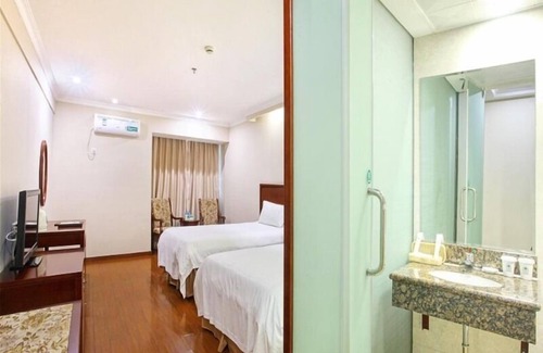 Tunxi Hotel | Convenient GreenTree Inn Huangshan with Family-Friendly Amenities