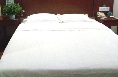 Yancheng Hotel | Budget-Friendly Stay at GreenTree Inn in JiangSu YanCheng