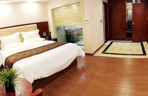 Rongcheng District Hotel | Budget-Friendly GreenTree Inn with Family Amenities in Jieyang
