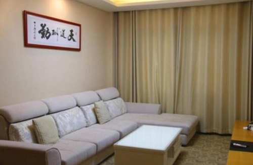 Pingyin County Hotel | Convenient GreenTree Inn Jinan Pingyin Park Stay with Breakfast