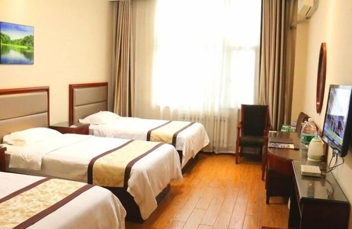 Pingyin County Hotel | Convenient GreenTree Inn Jinan Pingyin Park Stay with Breakfast