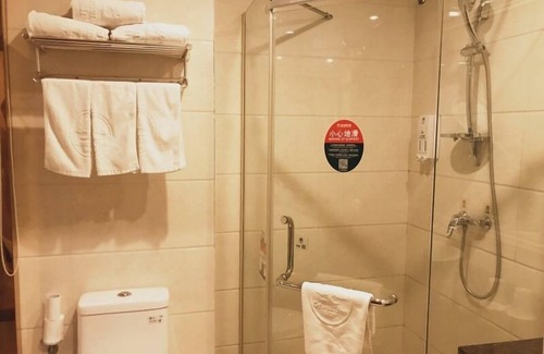 Dangtu County Hotel | Convenient Stay at GreenTree Inn Maanshan Near Railway Station