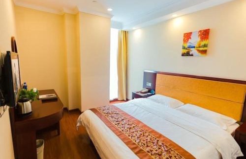 Jiading Hotel | GreenTree Inn ShangHai JiaDing the South of F1 Circuit FangTai Hardware Market Express Hotel