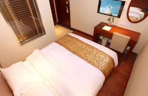 Songjiang Hotel | Family-Friendly Greentree Inn near Wanda Plaza in Shanghai