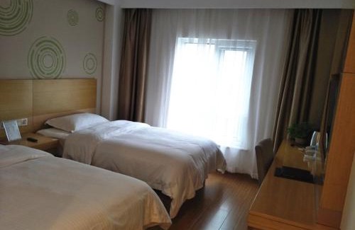 Dongli Hotel | Convenient Stay at GreenTree Inn Tianjin Dongli Airport