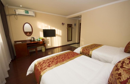 Yancheng Hotel | Comfortable Stay at GreenTree Inn Yancheng with Breakfast
