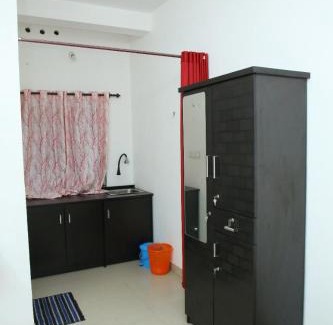 Mamangalam Apartment | Budget-Friendly Greenvilla Studio in Elamakkara