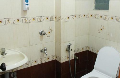 Mamangalam Apartment | Budget-Friendly Greenvilla Studio in Elamakkara