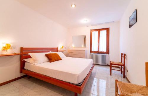Colonno Apartment | Family-Friendly Greenway Apartment by Wonderful Italy