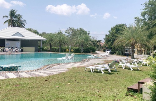 Hin Lek Fai Villa | Relaxing Greenway Pool Villa Huahin with Oceanfront Views