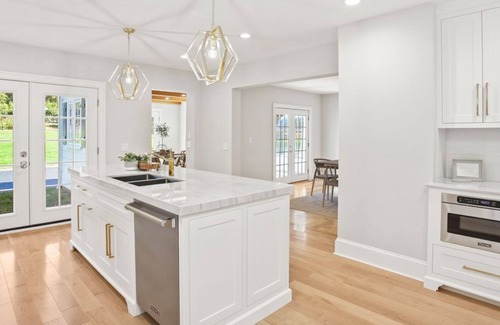 Greenwich House | Greenwich Back Country Farm House, Brand New, Amazing property, private escape!!