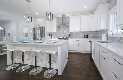 Greenwich House | Discover Greenwich Proper: Relaxing Oceanfront Retreat