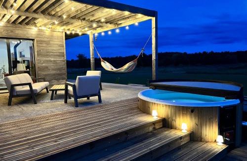 Fresnes House | Explore GreenWoods Ecolodge Near Zoo de Beauval & Loire Castles