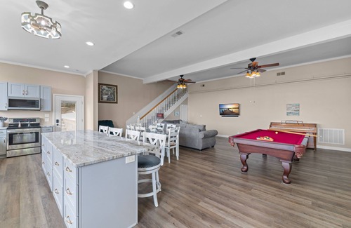 Quitman House | Greers Ferry Lake with Breathtaking lake views and a trampoline for the kids!