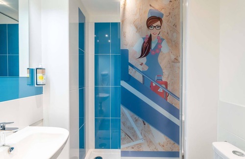 Merignac Hotel | Welcoming Greet Hotel Bordeaux Aeroport with Spa & Dining