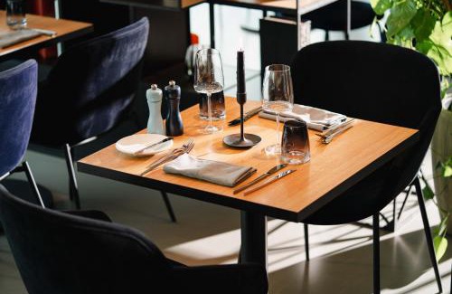 Munchen District Hotel | Experience Oceanfront Comfort at GREFIS Hotel - 4 Stars