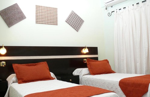 Barrio Centro Hotel | Discover Gregorio I Hotel Boutique: Family-Friendly Retreat