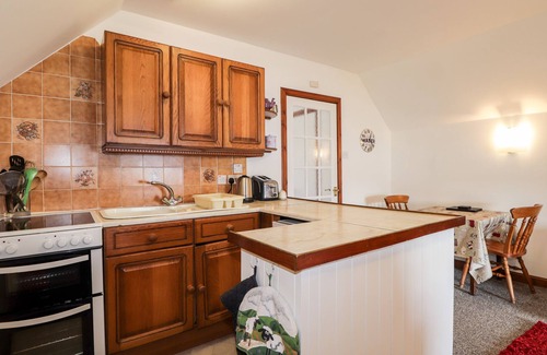 Greshornish Cottage | Greshornish Boathouse: Pet-Friendly Retreat with Breakfast