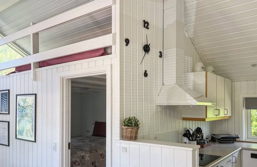 Oster Somarken House | Seaside Retreat "Greta" - Relax by the Oceanfront Spa
