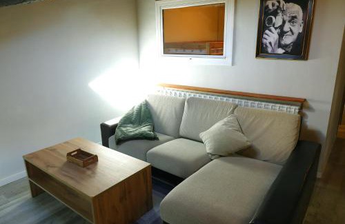 Tremp Apartment | Cozy Greta Apartment: Centrally Located & Pet Friendly