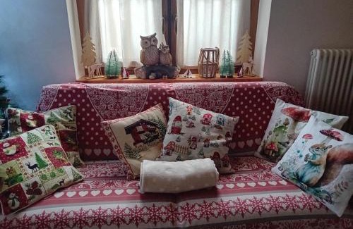 Tarvisio House | Discover Greuth Hutte: Family-Friendly Retreat with Kitchen