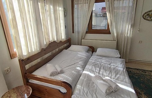 Grevena Villa | Pet Friendly Grevena Country House with Perfect 10/10 Rating