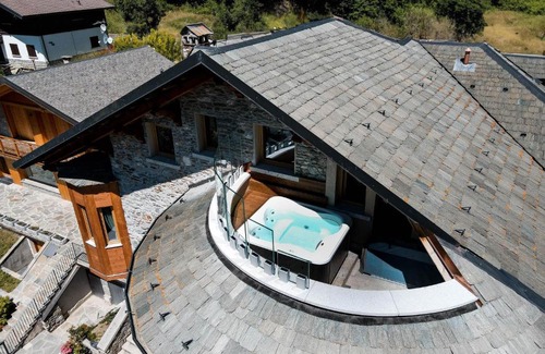 Ponte di Legno Hotel | Experience Comfort at Grey Castle garnì & Suite, Rated 9.3