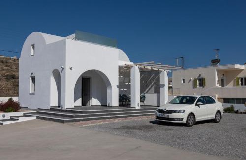 Emporio Villa | Experience Grey Dome Santorini: Perfect for Families, 10/10 Rated