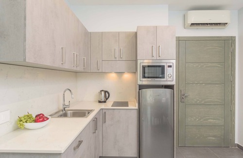 Mar Mikhael Hotel | Unmatched Comfort at Grey by Local Host - 10/10 Rating