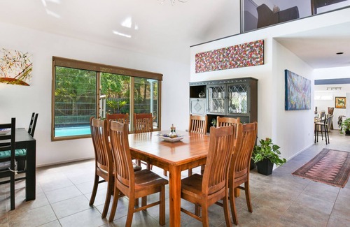 Callala Bay House | Grey Gables: Pet-Friendly Paradise with Pool & Spa Access
