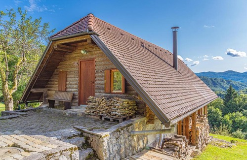Hrib pri Hinjah Other | Discover Fun and Unique Cottages at Grey Green Retreat
