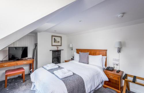 Montrose Hotel | Grey Harlings Hotel: Rated 9/10 with Family-Friendly Amenities