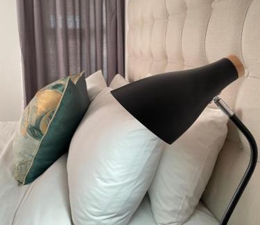 Palapye House | Pet-Friendly Haven: Grey Net with Family & Kitchen Amenities