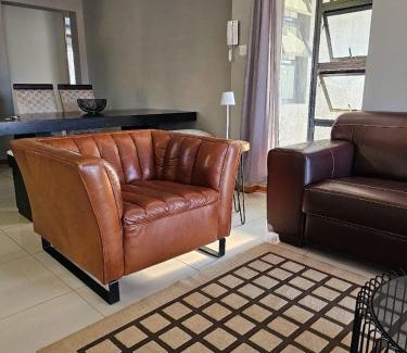 Palapye House | Pet-Friendly Haven: Grey Net with Family & Kitchen Amenities