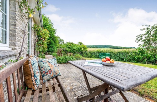 Melcombe Bingham House | Greygles - Breathtaking Views & Family-Friendly Amenities