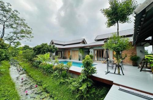 Thung Satok House | Discover Greyhouse Homestay: 4-Star Oceanfront Getaway