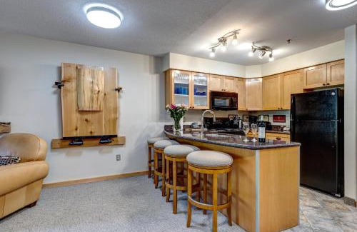 Upper Village House | Experience Greystone Lodge: Ski-in/Out & Family-Friendly