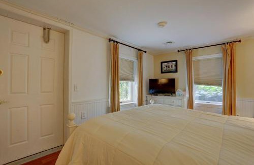 Bird In Hand Hotel | Greystone Manor Bed & Breakfast
