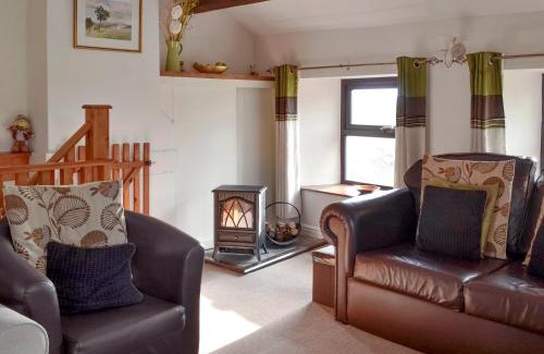 Hawes House | Welcoming Greystones Cottage - Ideal for Families