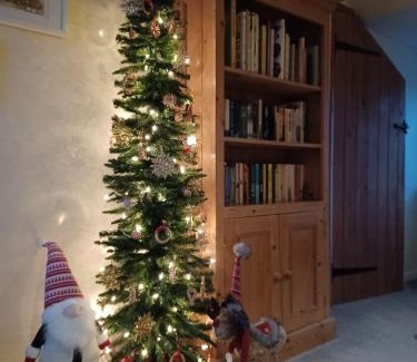 Castle Bytham House | Exceptional Greystones Lodge: 4-Star Family Retreat