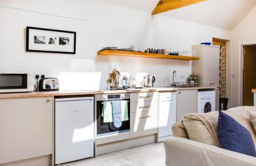 Trebetherick House | Greystones Studio: Ocean View Getaway for Families