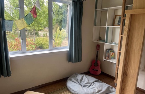 Greytown House | Discover Greytown Farmhouse: Family-Friendly Retreat in Wairarapa